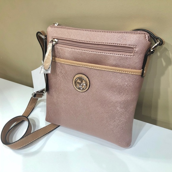 Giani Bernini Handbags - New Giani Bernini Crossbody Bag (Store Return)